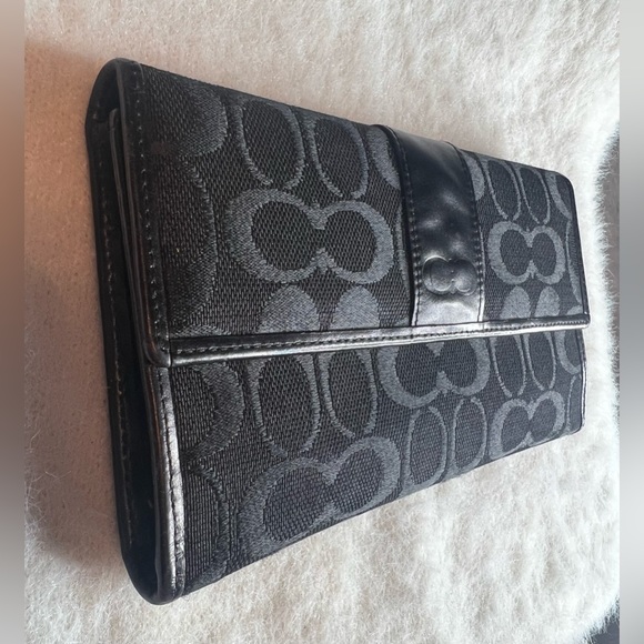 Coach wallet - Picture 2 of 7